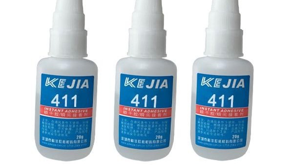 粘塑料用什么胶水？如何正确使用塑料胶水？