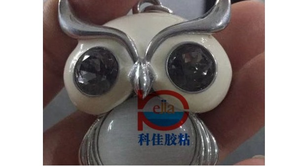 塑料与金属粘合用什么胶水？KJ-6363F宝石和金属粘接案例分享