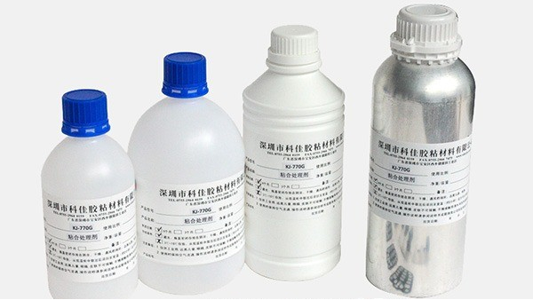 硅胶粘尼龙胶水，怎么使用才能粘牢固？