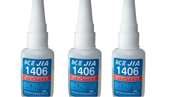 粘塑料金属快干胶使用工艺详解